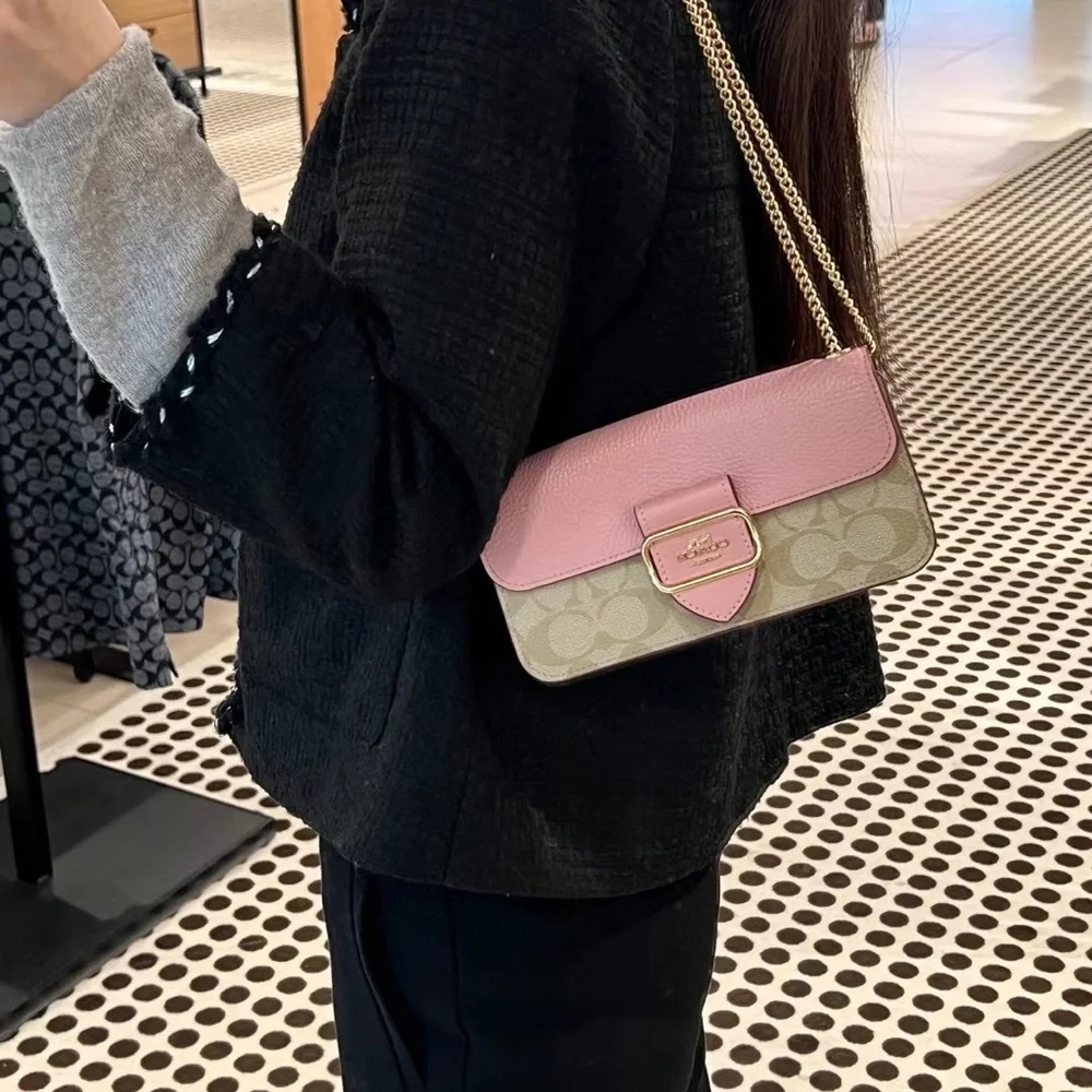 NWT！COACH MORGAN CROSSBODY IN SIGNATURE CANVAS (COACH CE693)